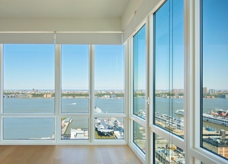 550 West 45th Street - Photo 2