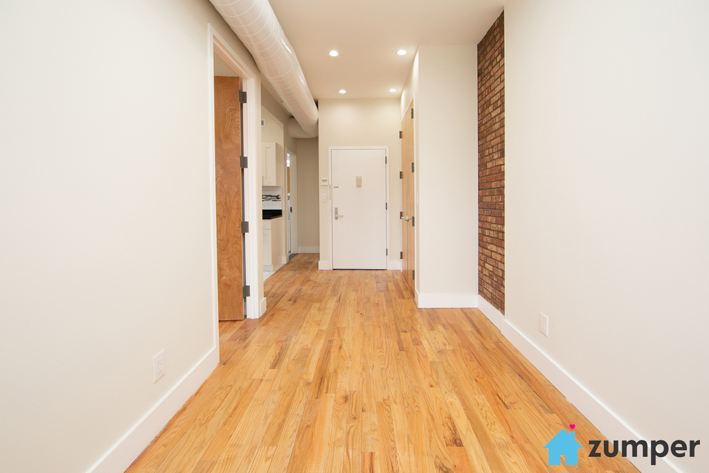 213 Stuyvesant Ave - Photo 4