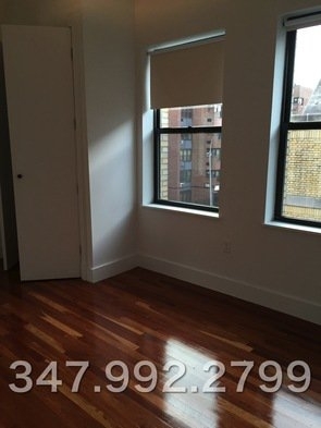 180 Bainbridge - Photo 1