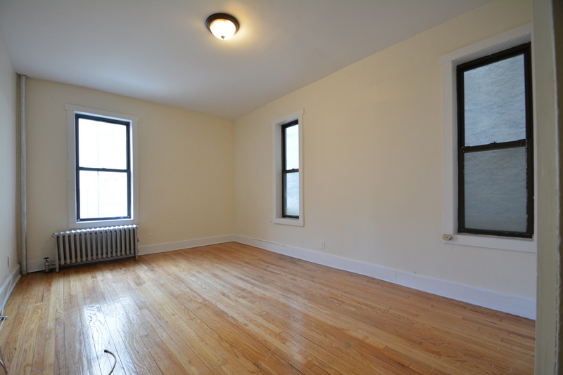 803 Nostrand Ave - Photo 5