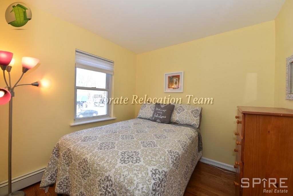 77-16 25th Avenue, East Elmhurst, Ny 11370 - Photo 8