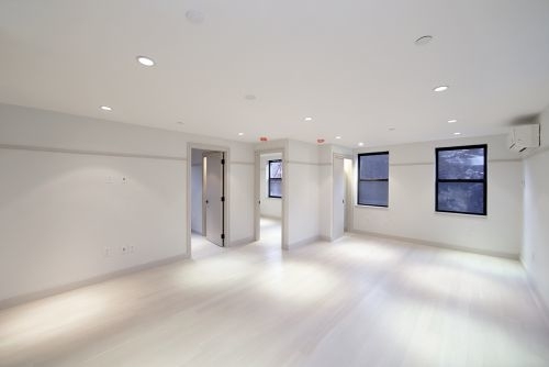 205 avenue A - Photo 0