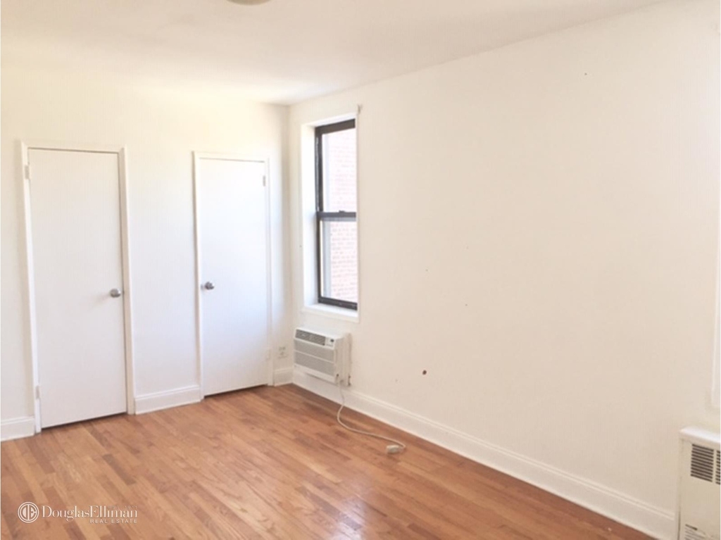 1170 Ocean Avenue - Photo 5