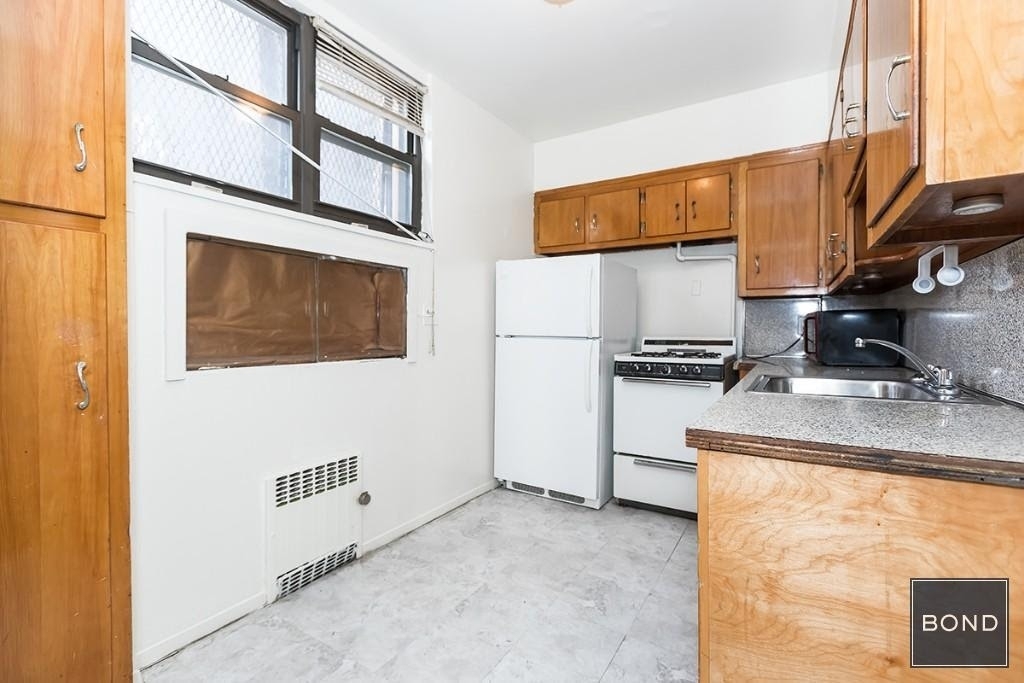  344 East 16th St - Photo 6