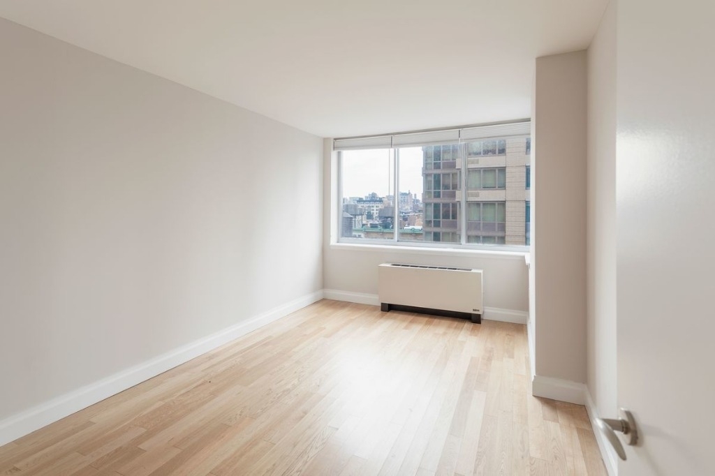 55 West 26th Street - Photo 1