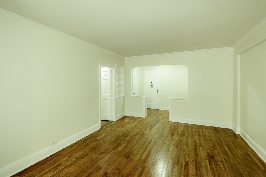 124 East 24th Street - Photo 1