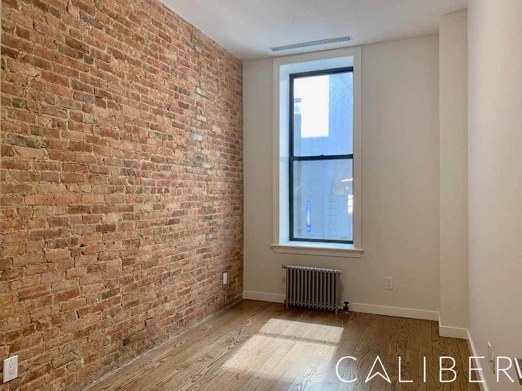 116 East 57th Street - Photo 5