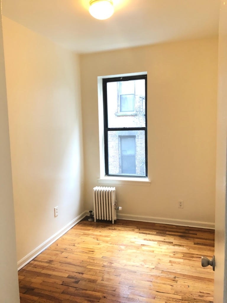 220 EAST 29 - Photo 4