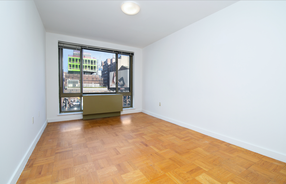 460 W 20th Street - Photo 2