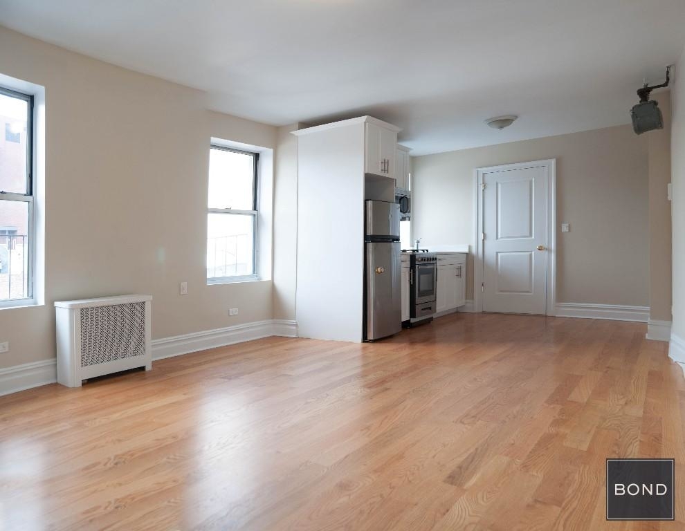 241 West 13th Street - Photo 0