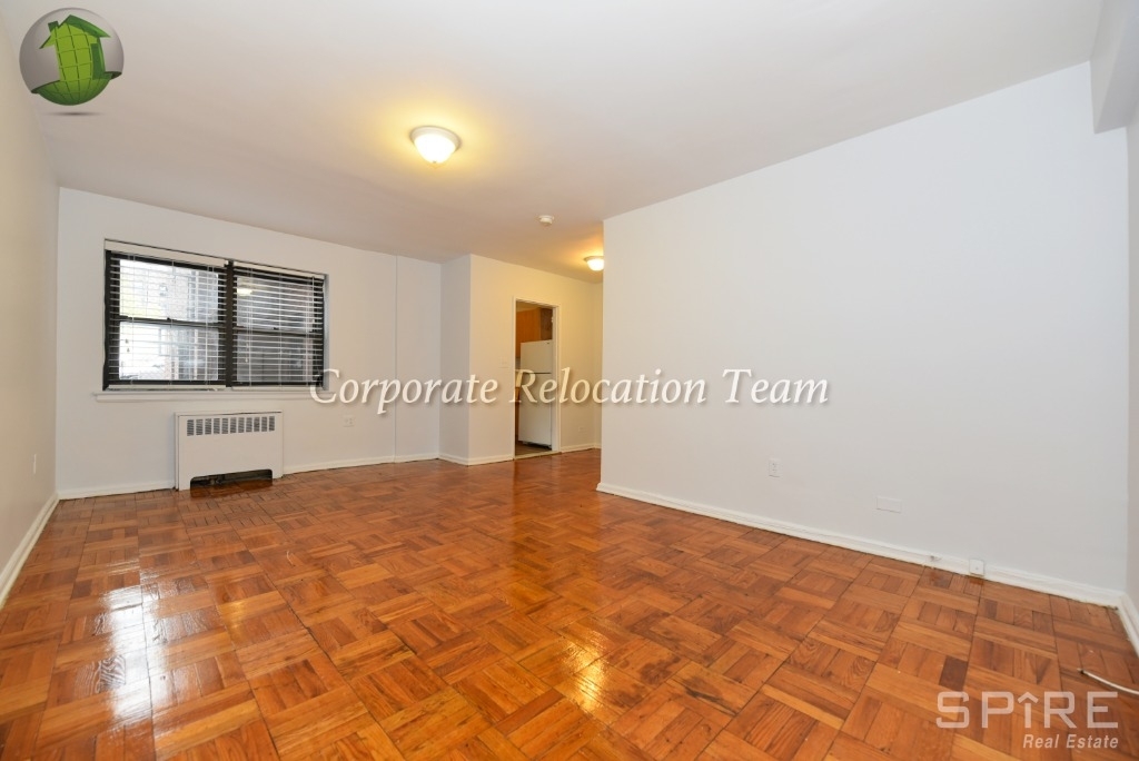 25-14 31st Avenue, Astoria Ny 11106 - Photo 2