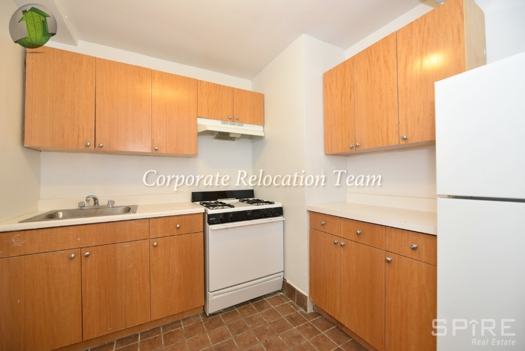 25-14 31st Avenue, Astoria Ny 11106 - Photo 3