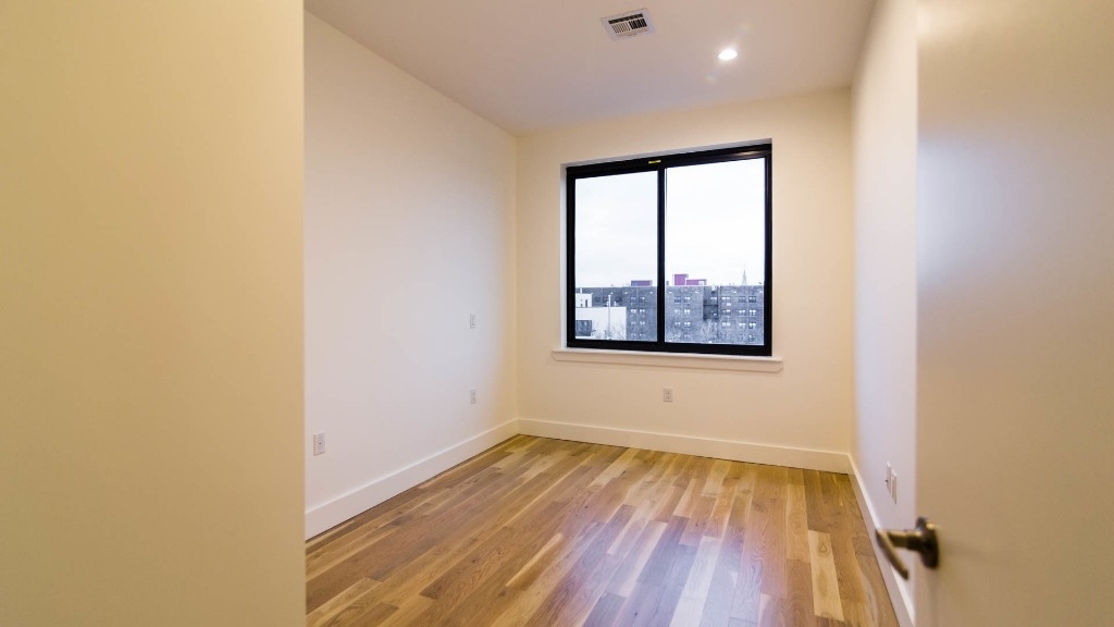 818 Lexington Ave - Photo 7