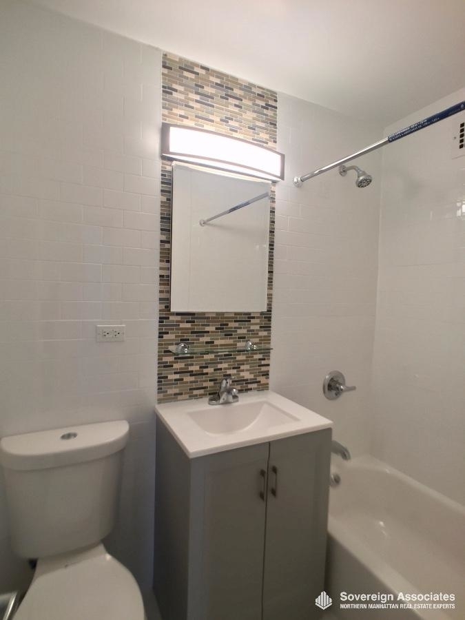 150 West 225th Street - Photo 9