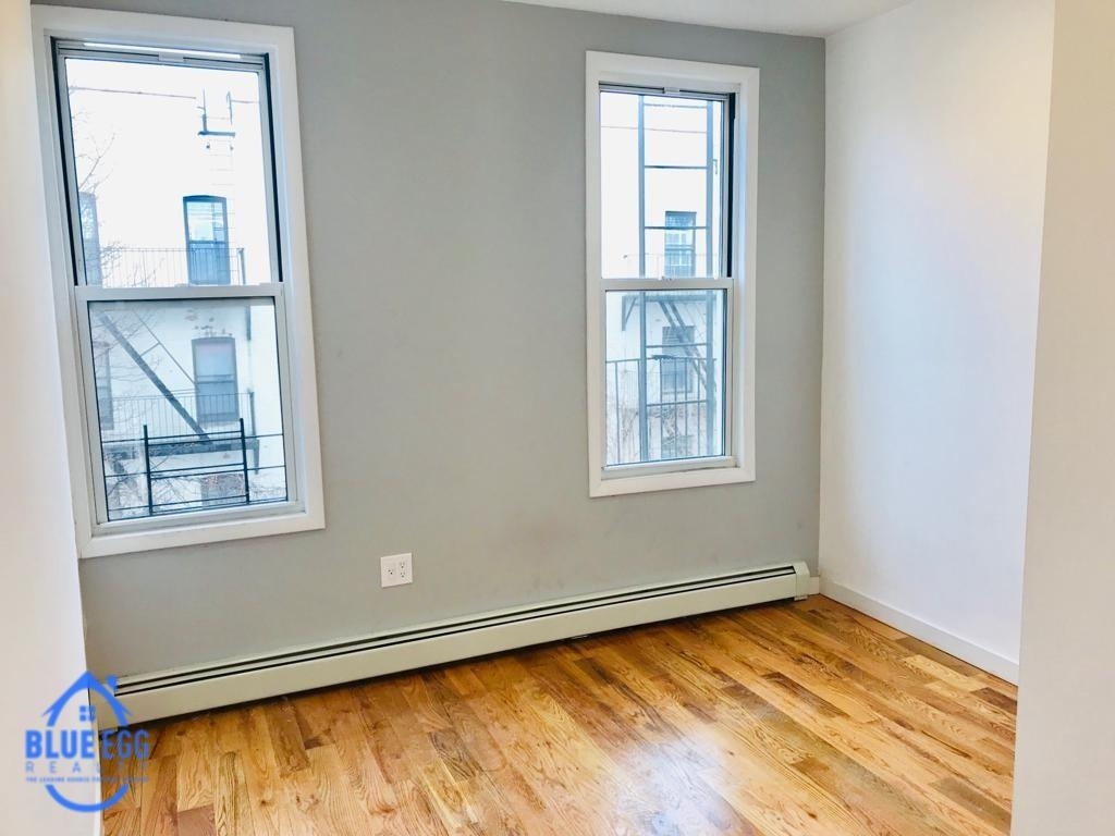 291 Macdougal St. - Photo 4