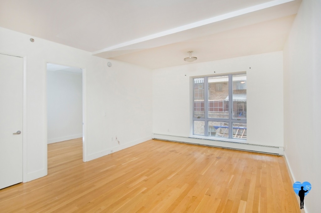 587 Flushing Ave - Photo 3