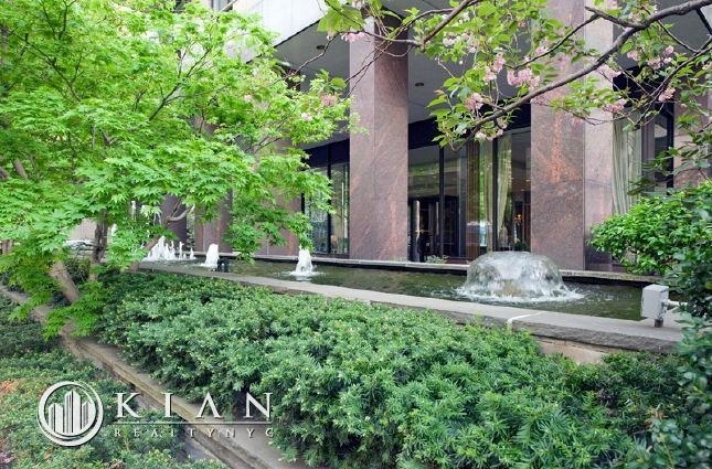 East 75th Street - Photo 0