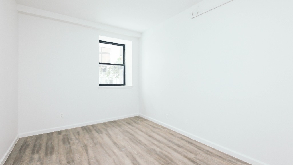 618 Bushwick Ave - Photo 2