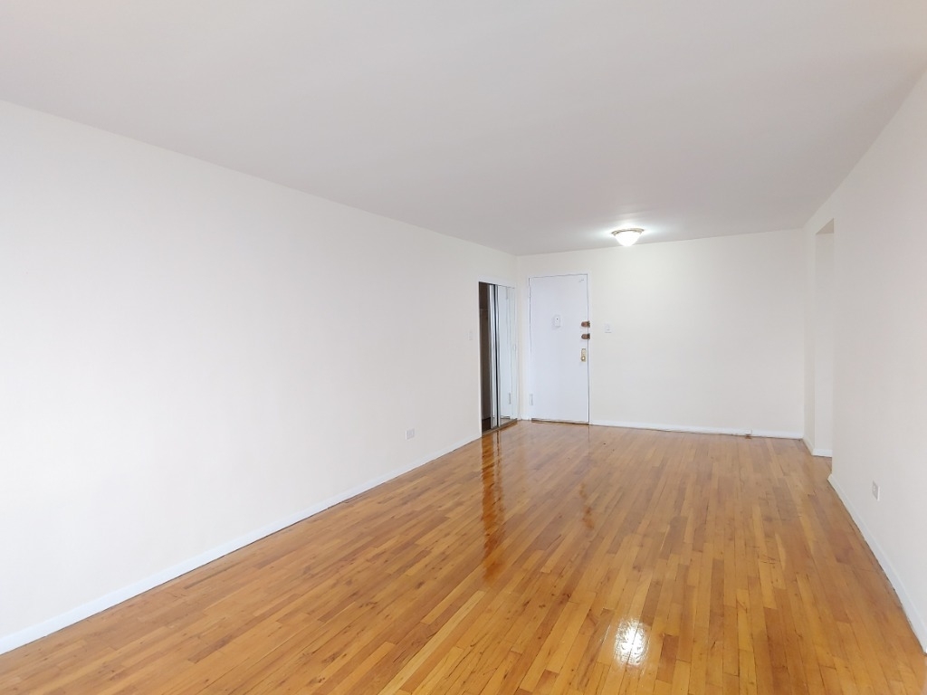 3522 Randall Ave Bronx, Ny - Photo 2