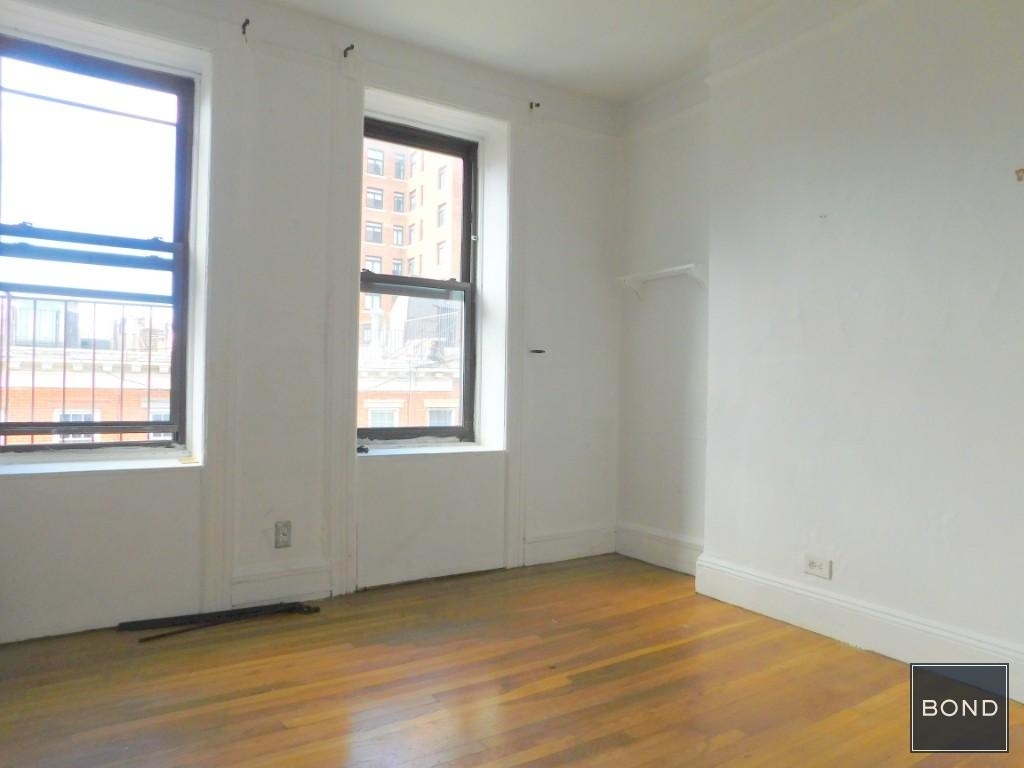 225 Sullivan Street - Photo 1