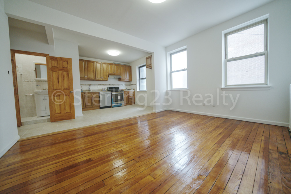 21-06 Newtown Ave, Astoria, Ny 11102 - Photo 5