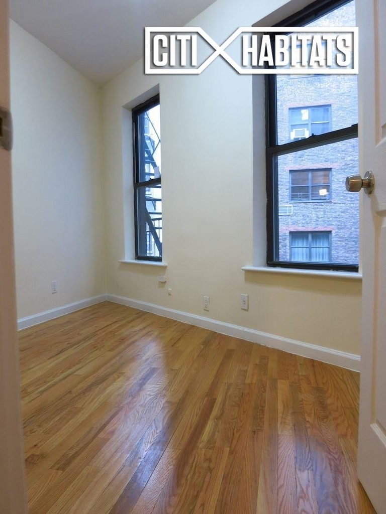 236 East 80th Street - Photo 4