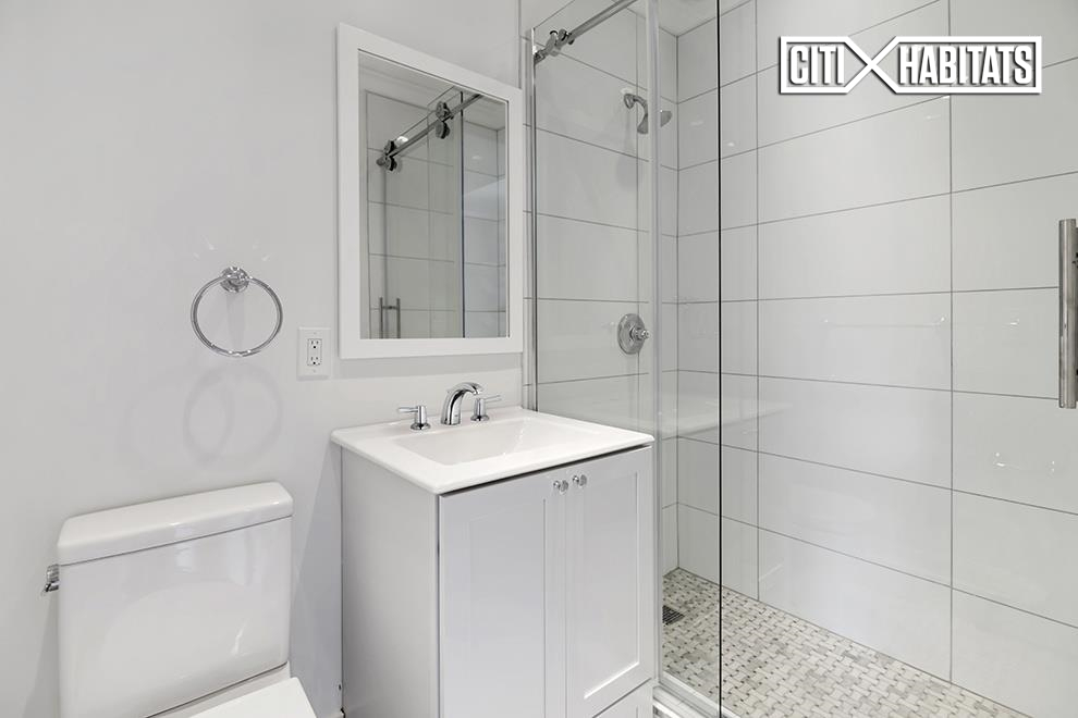 252 West 76th Street - Photo 1