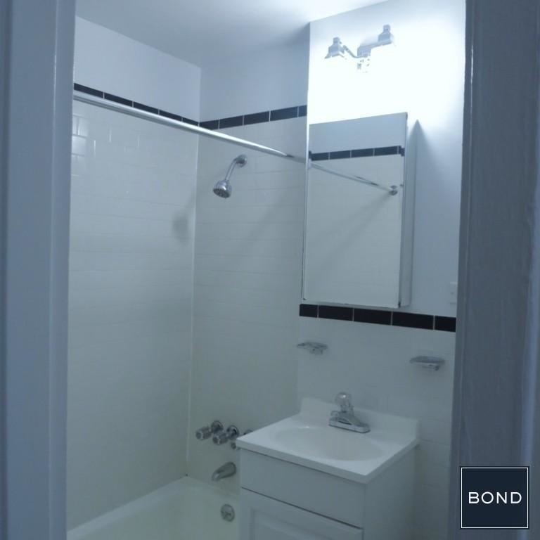 303 East 90th Street - Photo 4