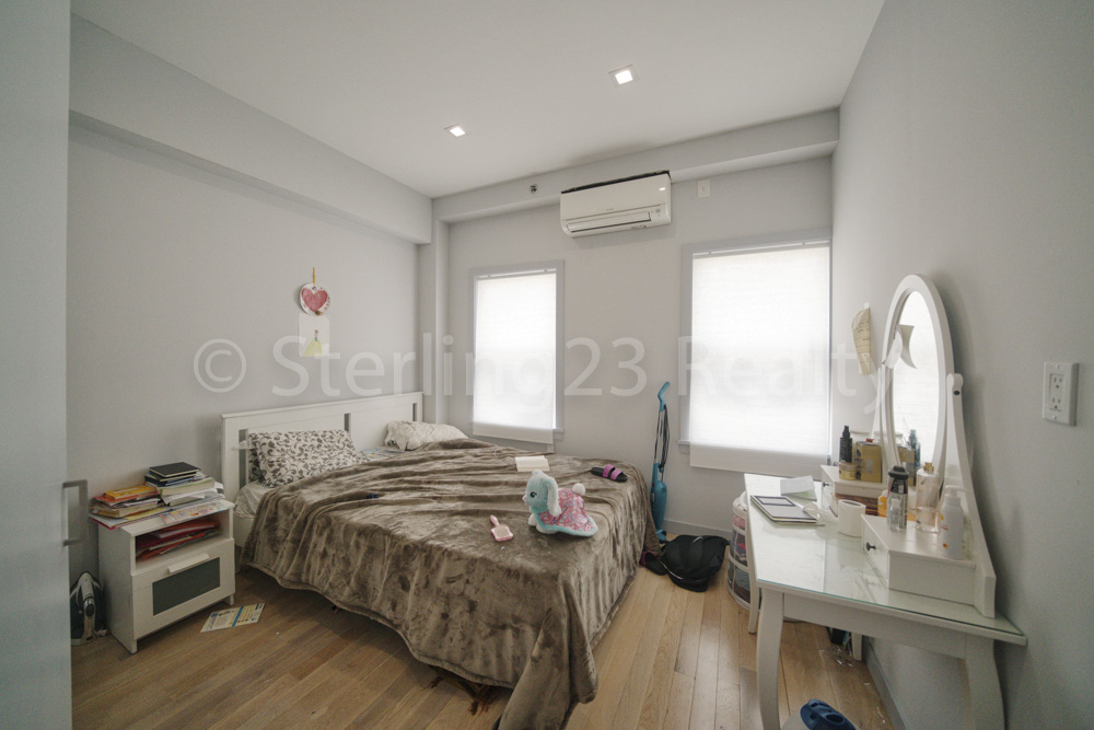 22-02 21st Street, Astoria, Ny, 11105 - Photo 3