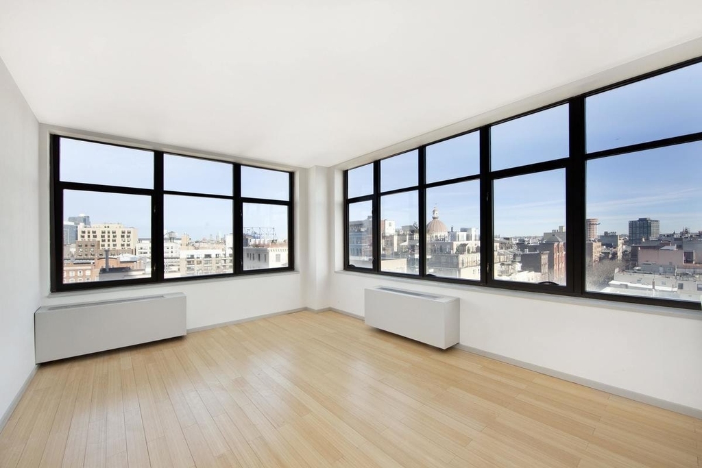 424 Bedford Ave - Photo 4