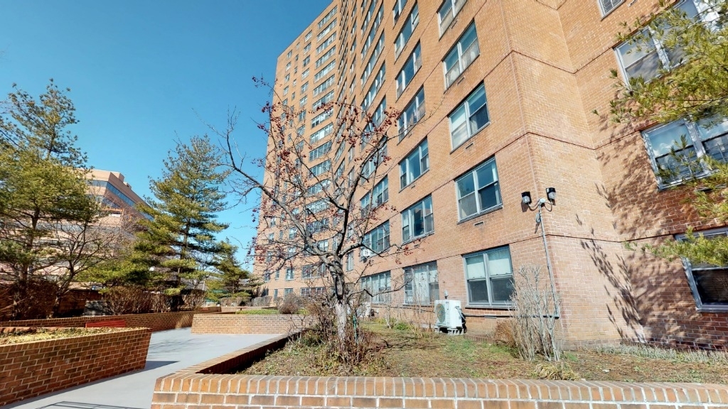 70-25 Yellowstone Blvd, Forest Hills, NY 11375 - Photo 2