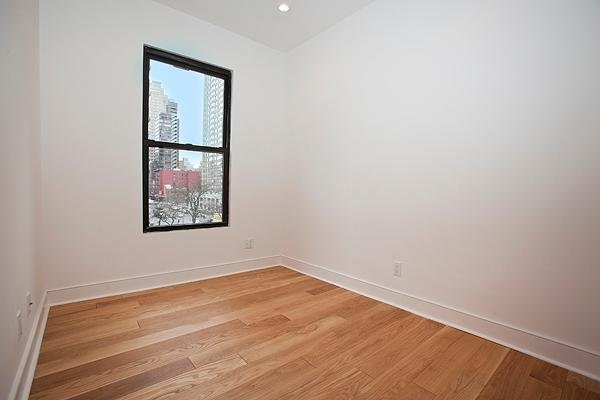 East 33rd Street - Photo 2