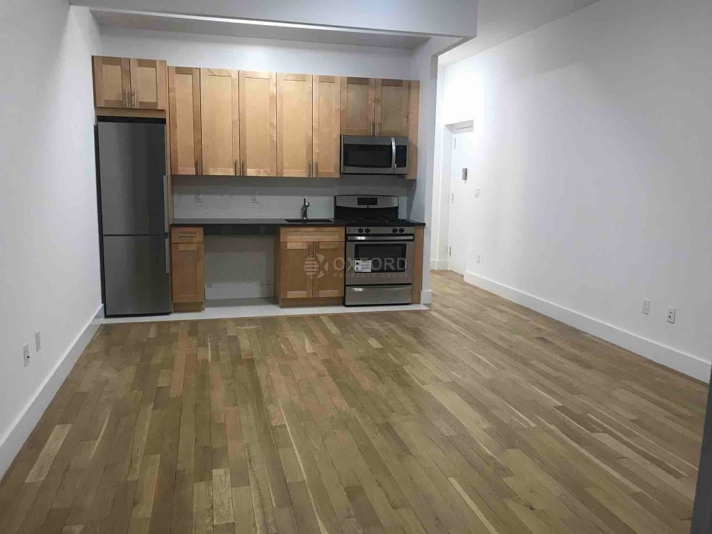 330 East 54th Street - Photo 1