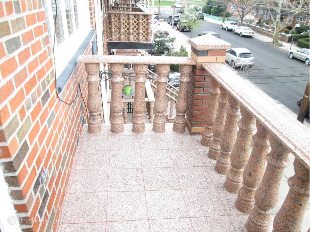 1447 East 88th St - Photo 9