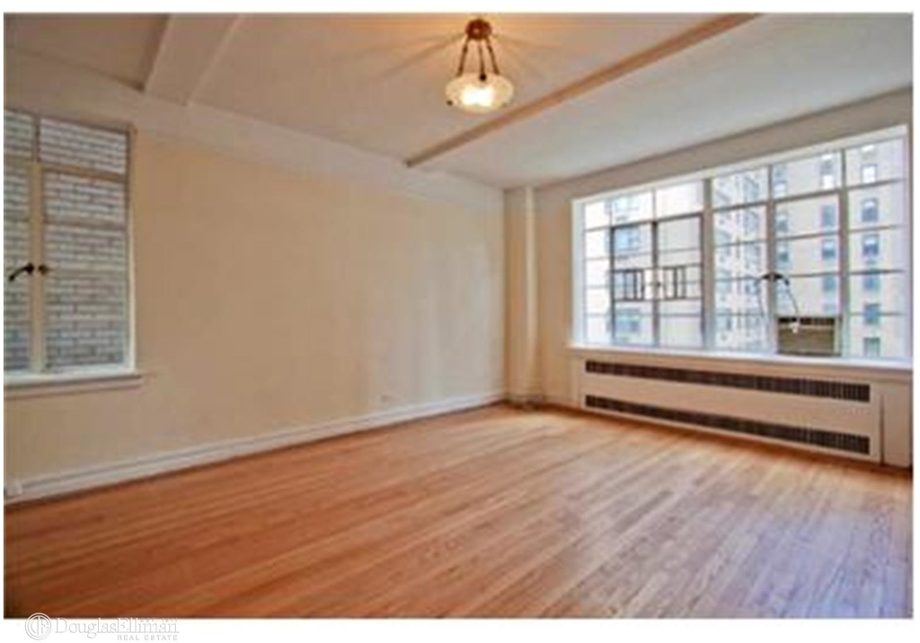 110 East 87th St - Photo 2