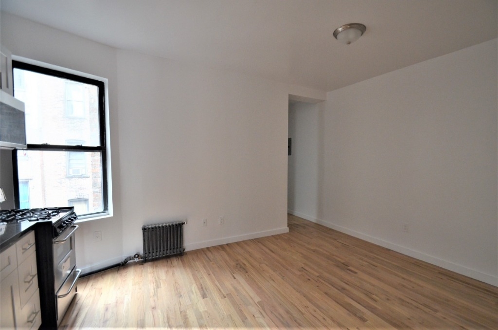 630 West 139th Street - Photo 9