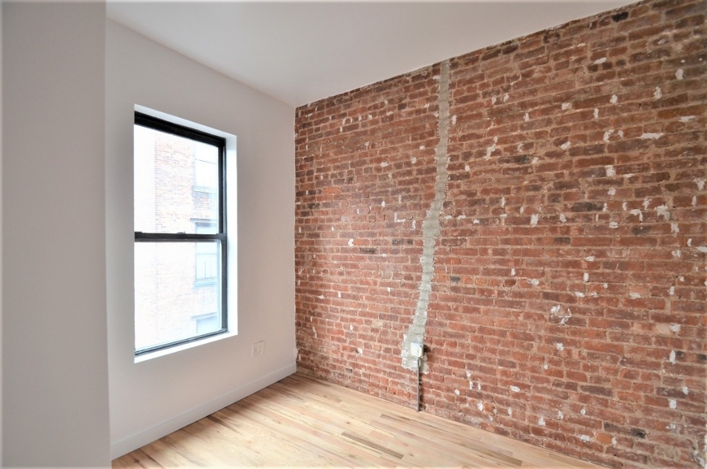 630 West 139th Street - Photo 4