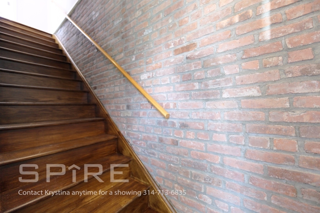 167 WEST 10TH - Photo 6