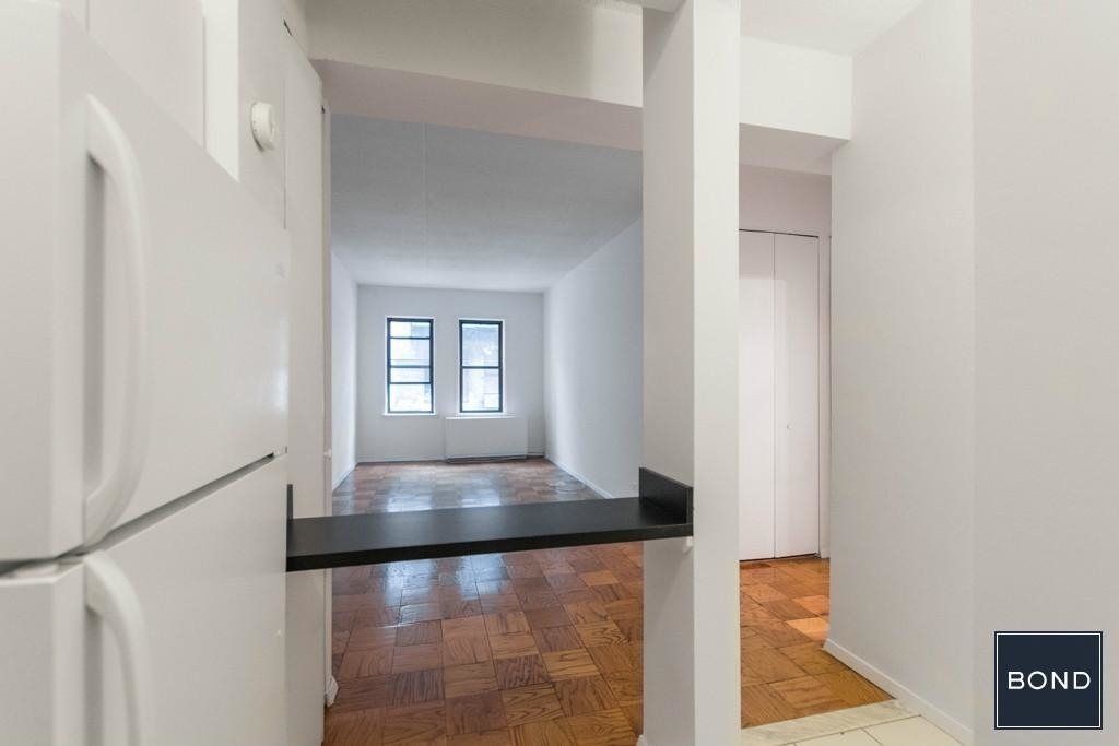 235 West 22nd Street - Photo 1