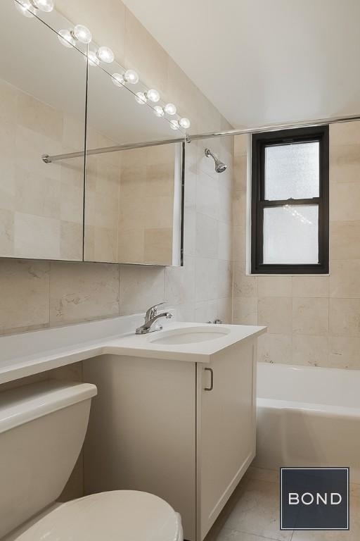 333 East 49th Street - Photo 8