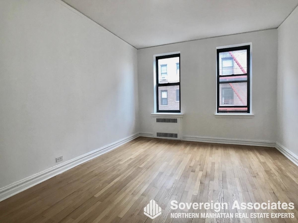 3240 Henry Hudson Parkway East - Photo 7