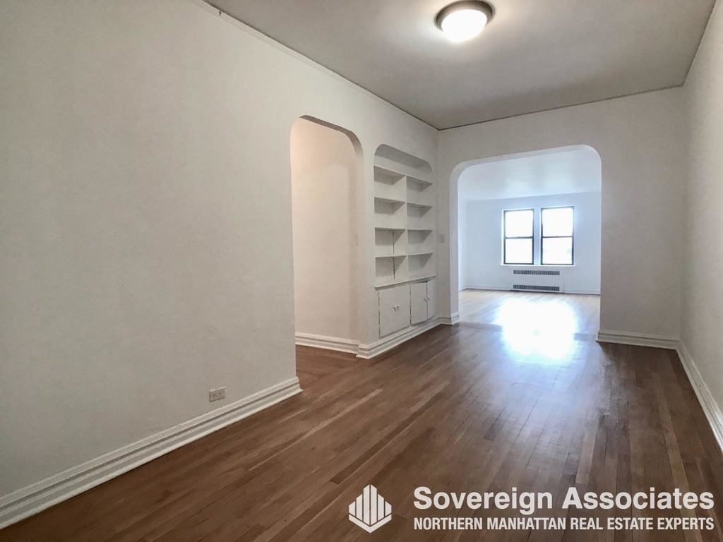 3240 Henry Hudson Parkway East - Photo 1