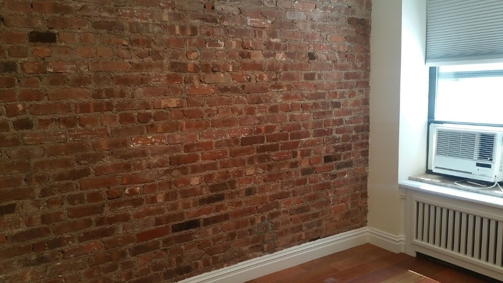 324 East 66th - Photo 2