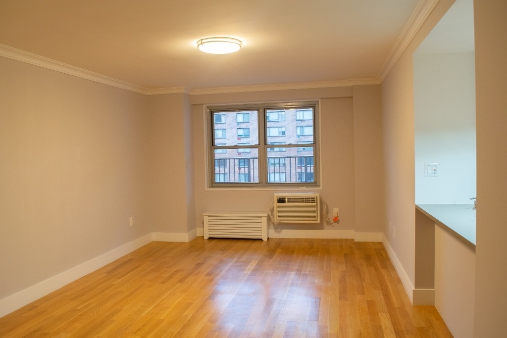  50 WEST 97TH STREET, #8K - Photo 2