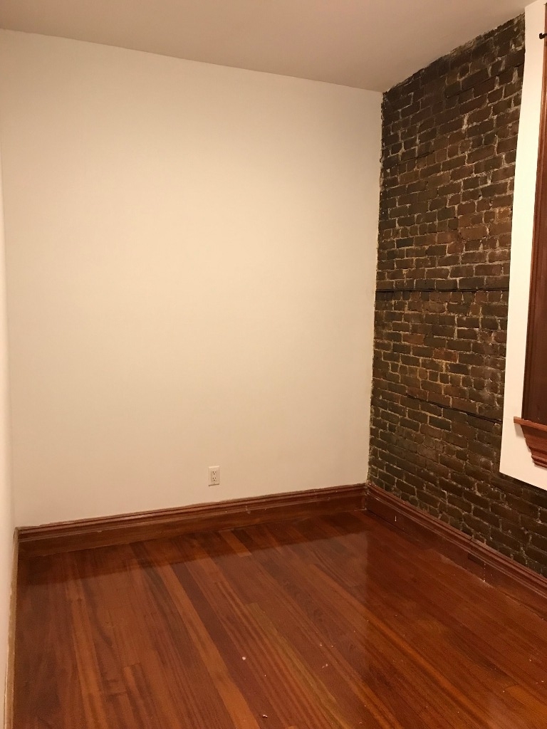 436 East 76th Street - Photo 10