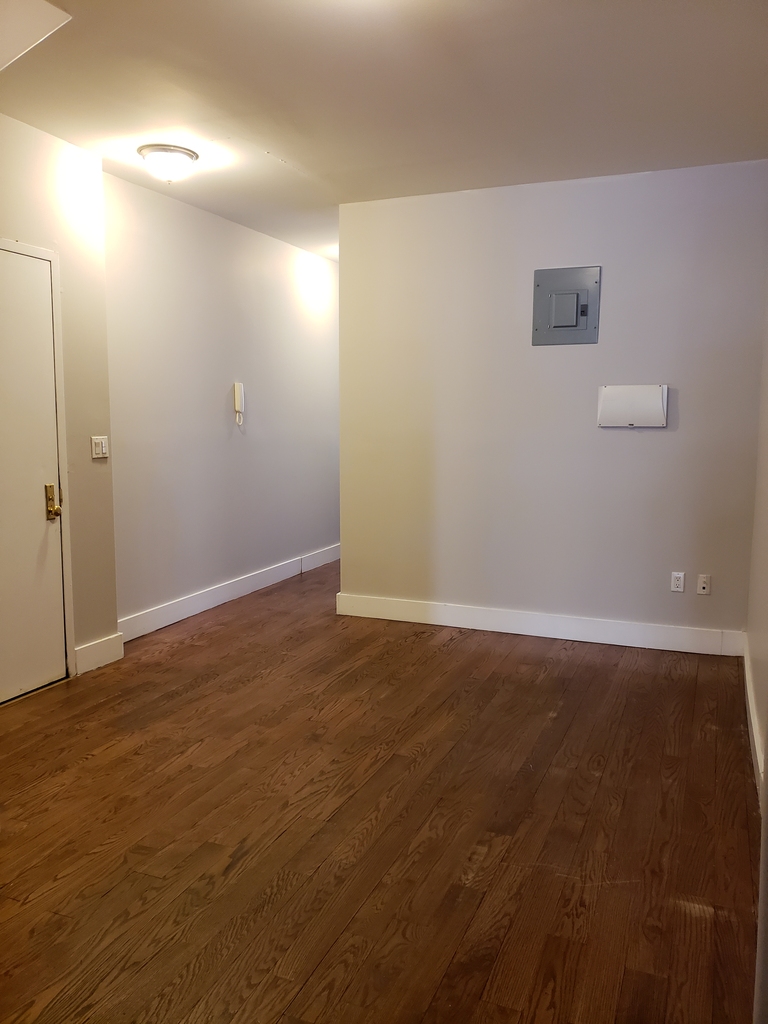 1328 Hancock St - Photo 10