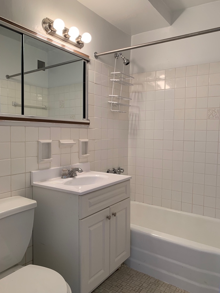 465 Ocean Parkway - Photo 11