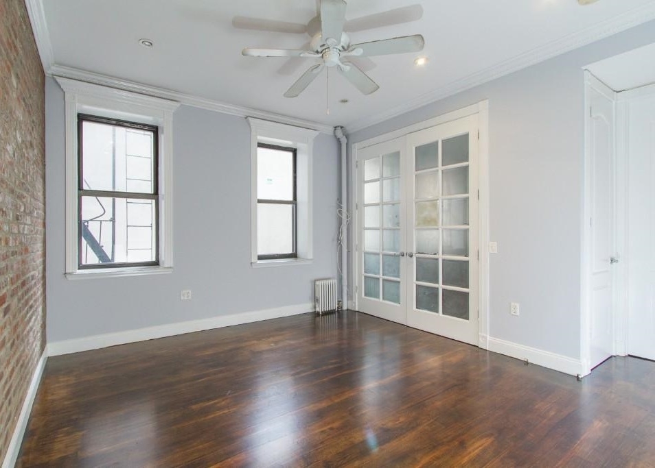 346 East 18th Street - Photo 1