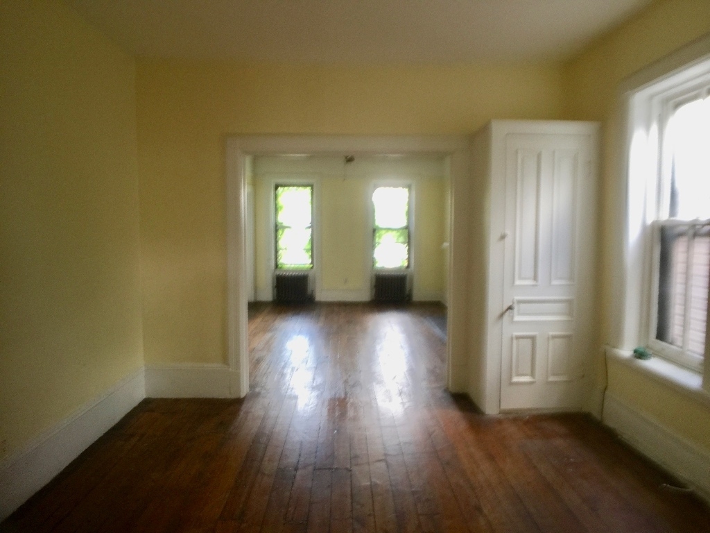 252 10th Street - Photo 2