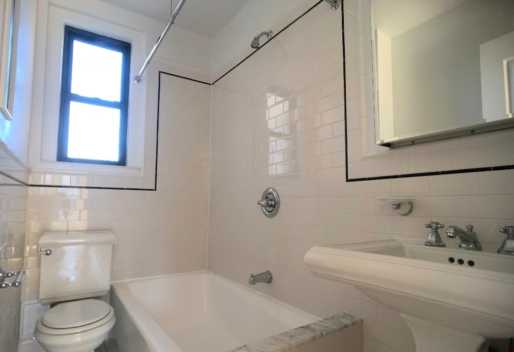 115 E 92nd Street  - Photo 5